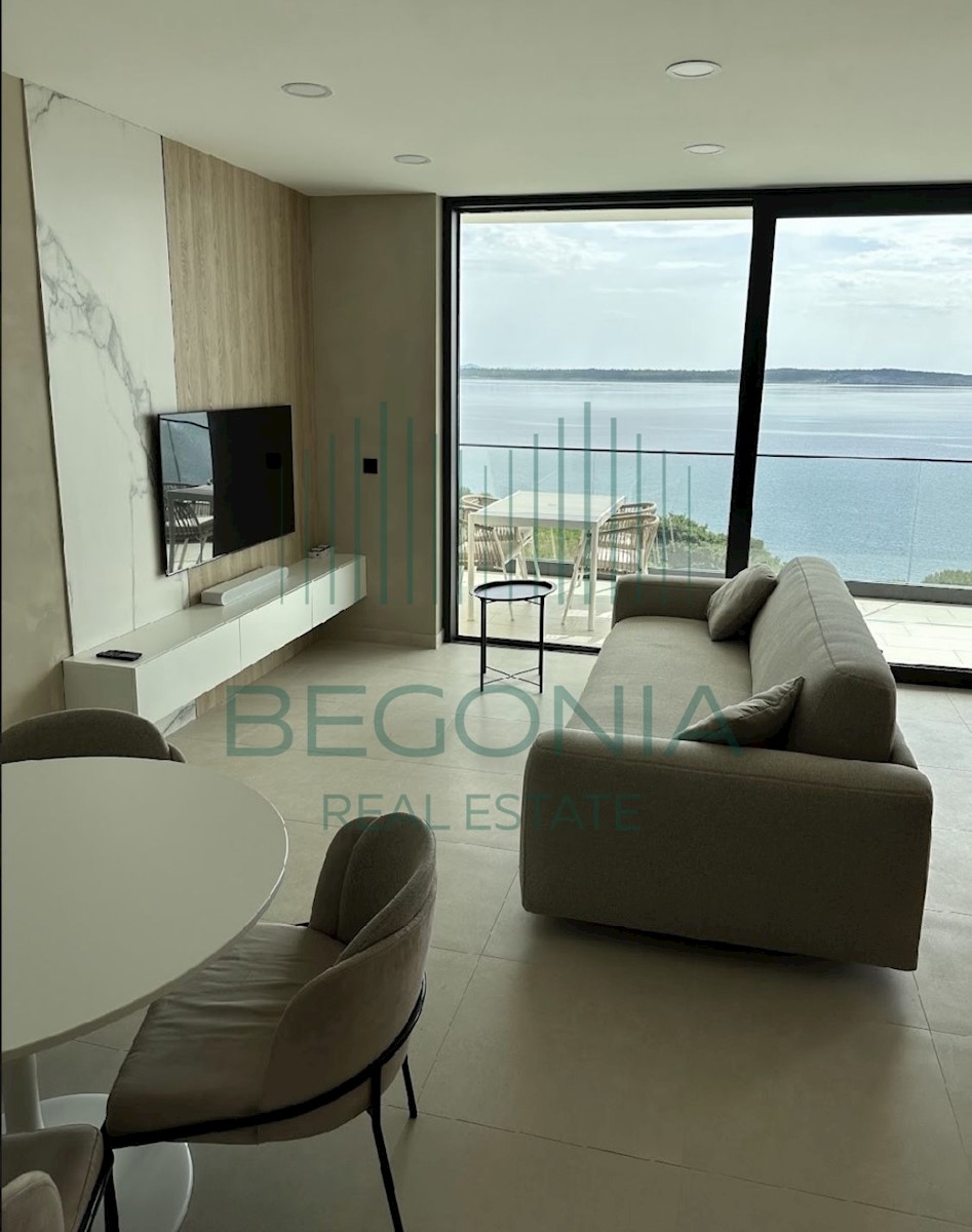 Flat For sale - ZADARSKA RAŽANAC