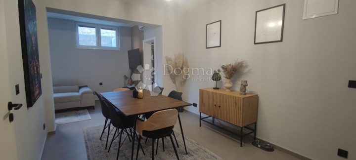 Apartma Naprodaj - Ličko-senjska Novalja - foto 2/14