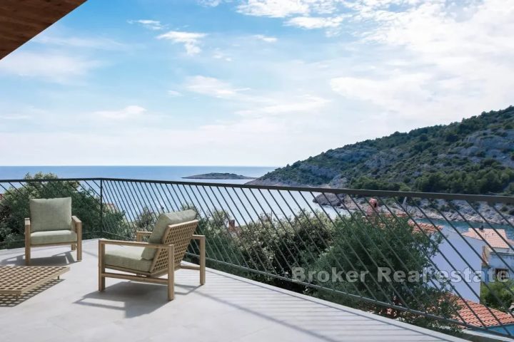 Dům na prodej 230 m² – Rogoznica