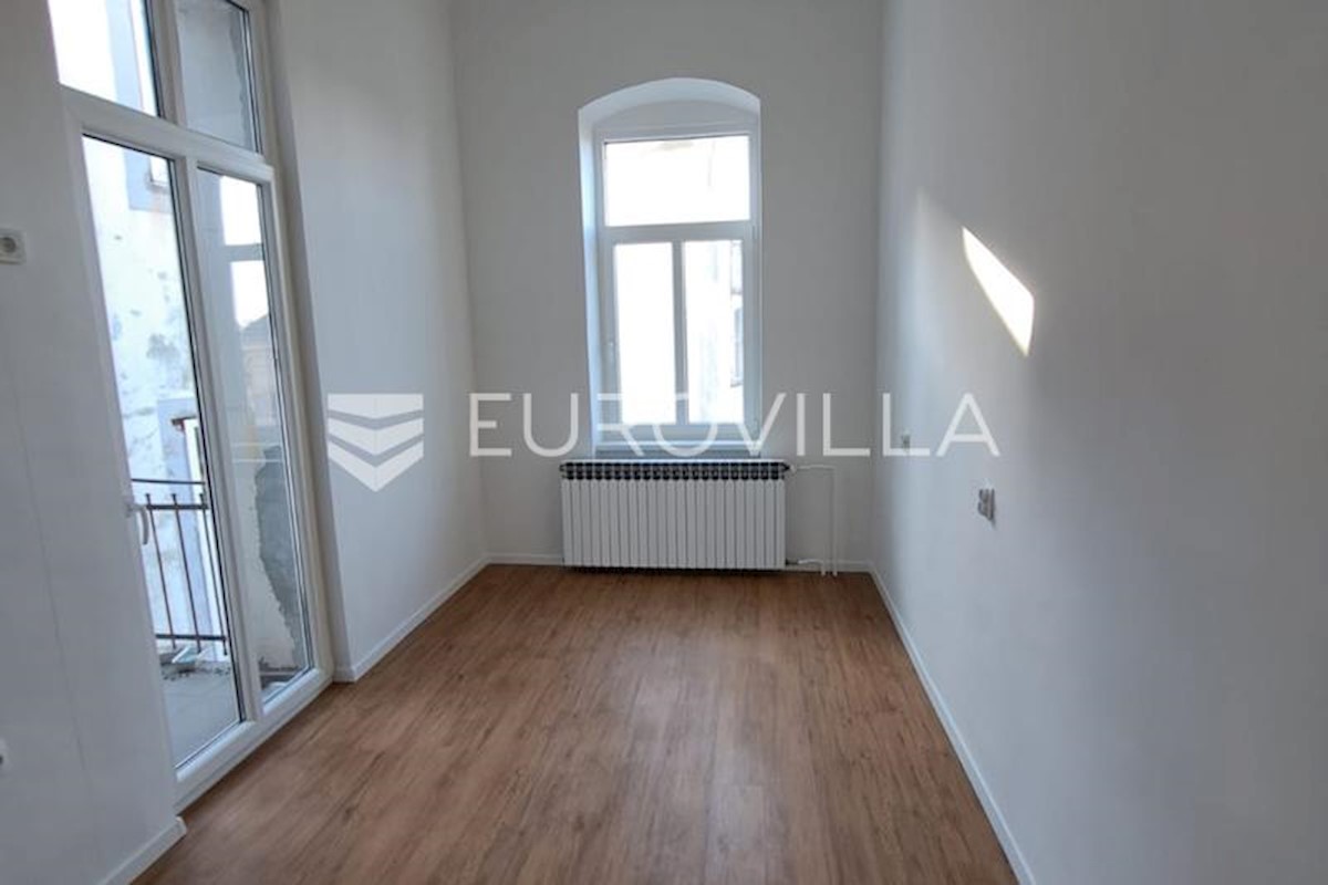 Business premises For rent - OSJEČKO-BARANJSKA OSIJEK