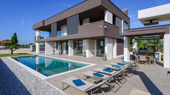 House for sale 292 m² – Krnica