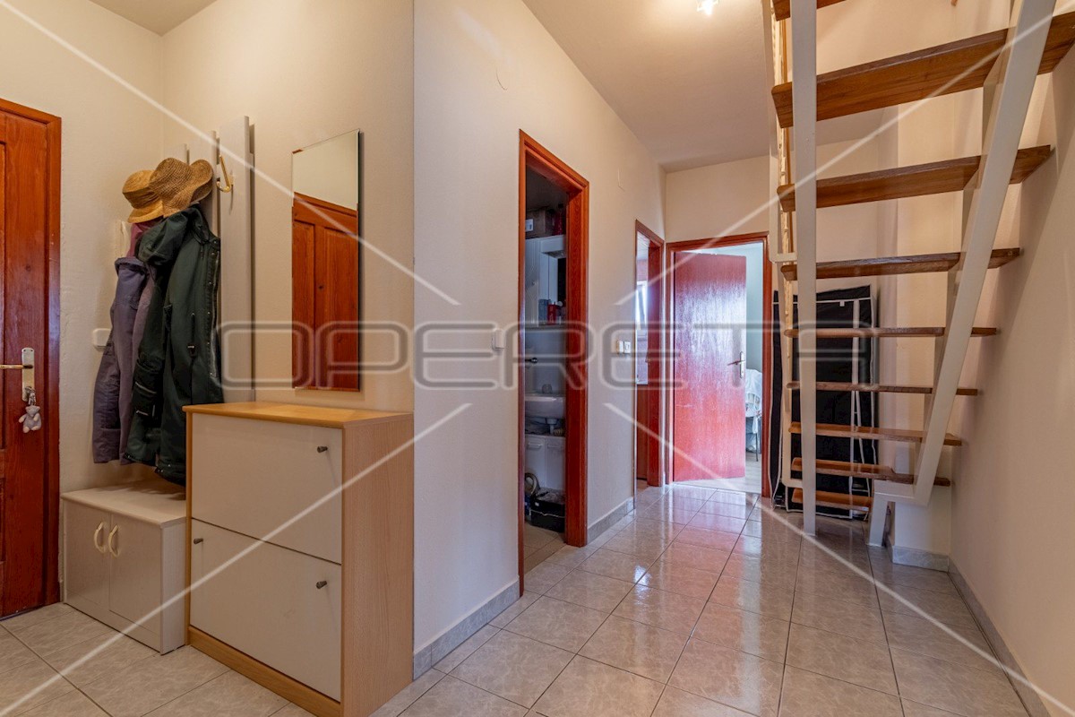 Stan Na prodaju - ISTARSKA POREČ