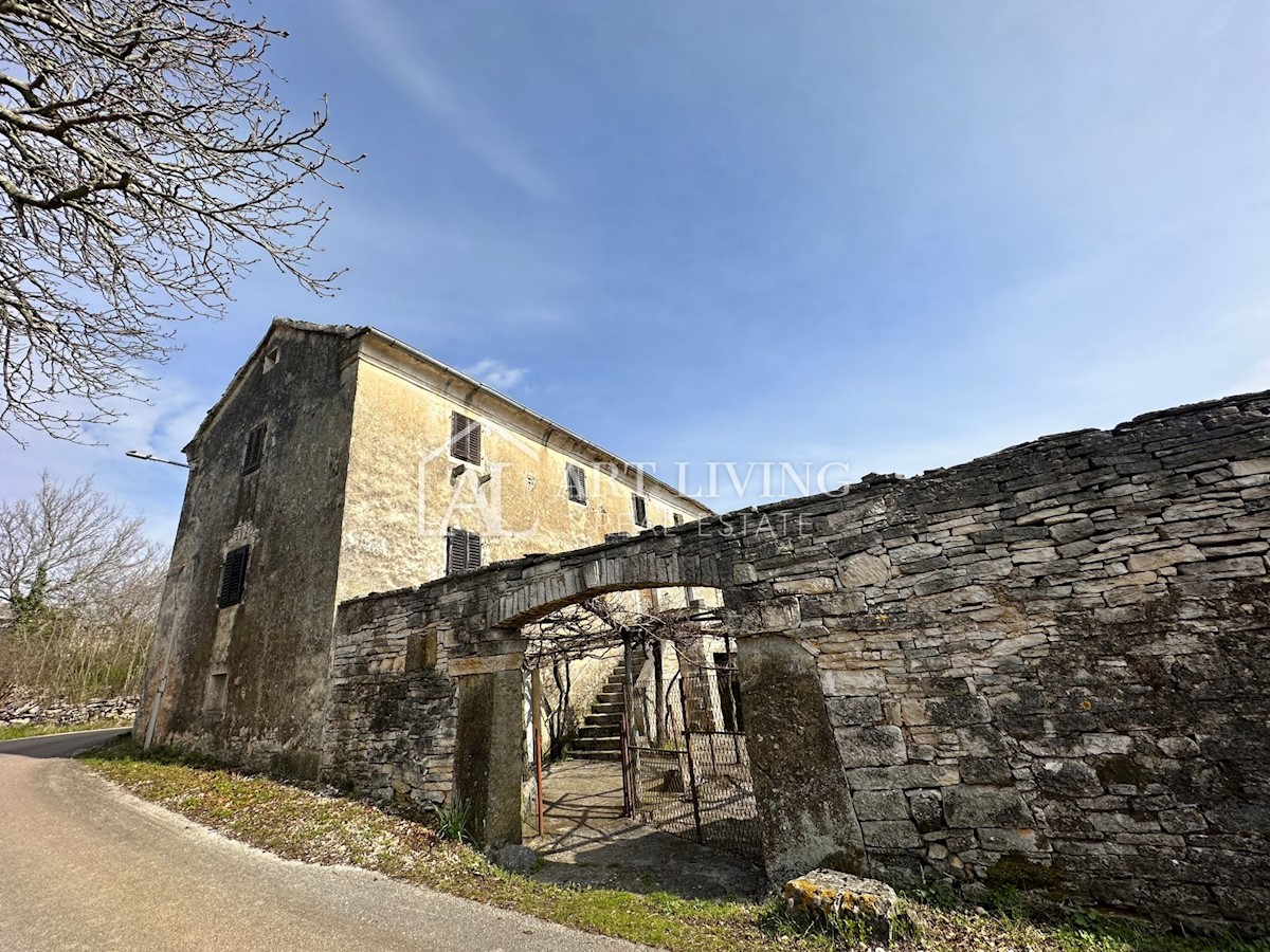 Casa In vendita - ISTARSKA GROŽNJAN