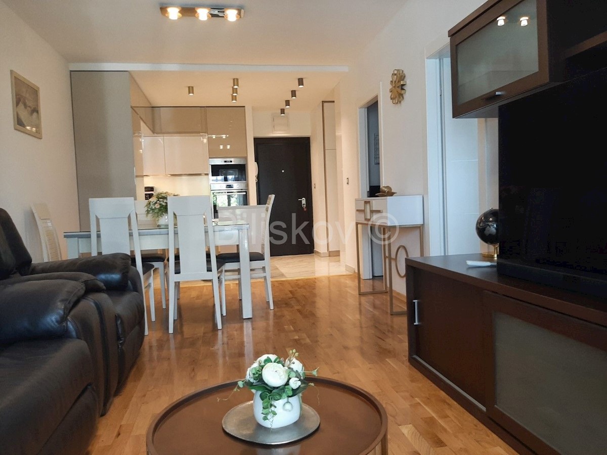 Apartmán K pronájmu - SPLITSKO-DALMATINSKA SPLIT