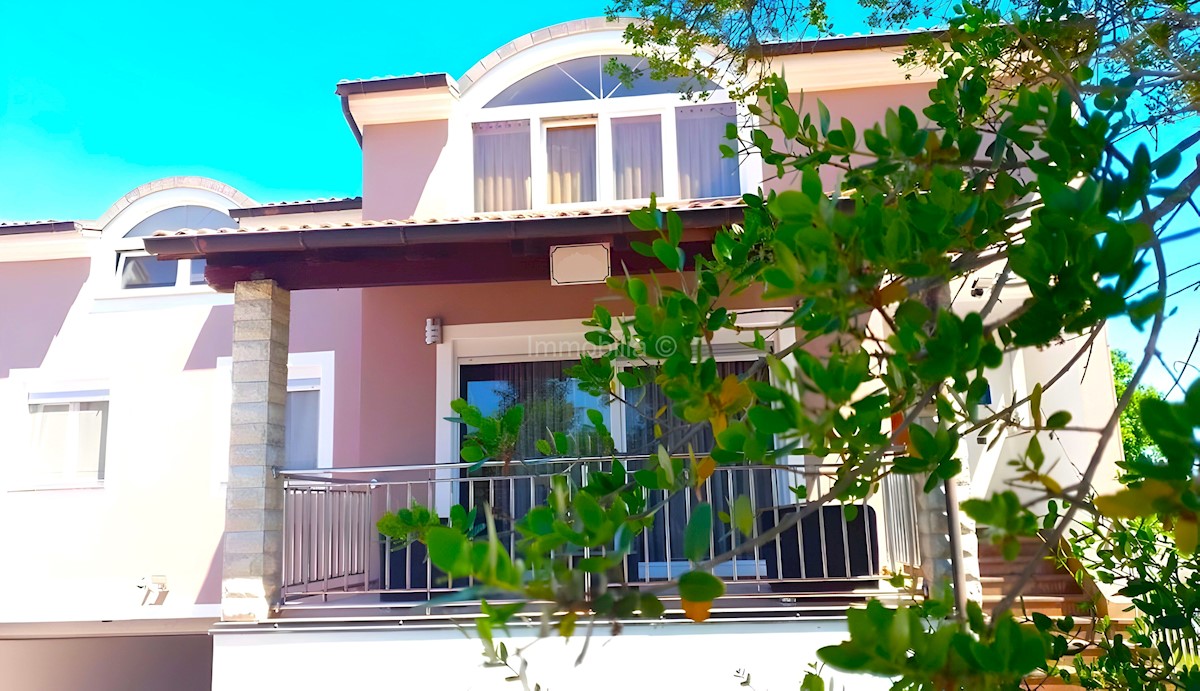 Haus Zu verkaufen - ISTARSKA PULA