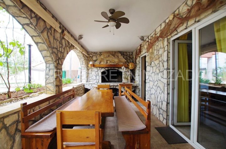 Kuća na prodaju 99 m² – Ždrelac