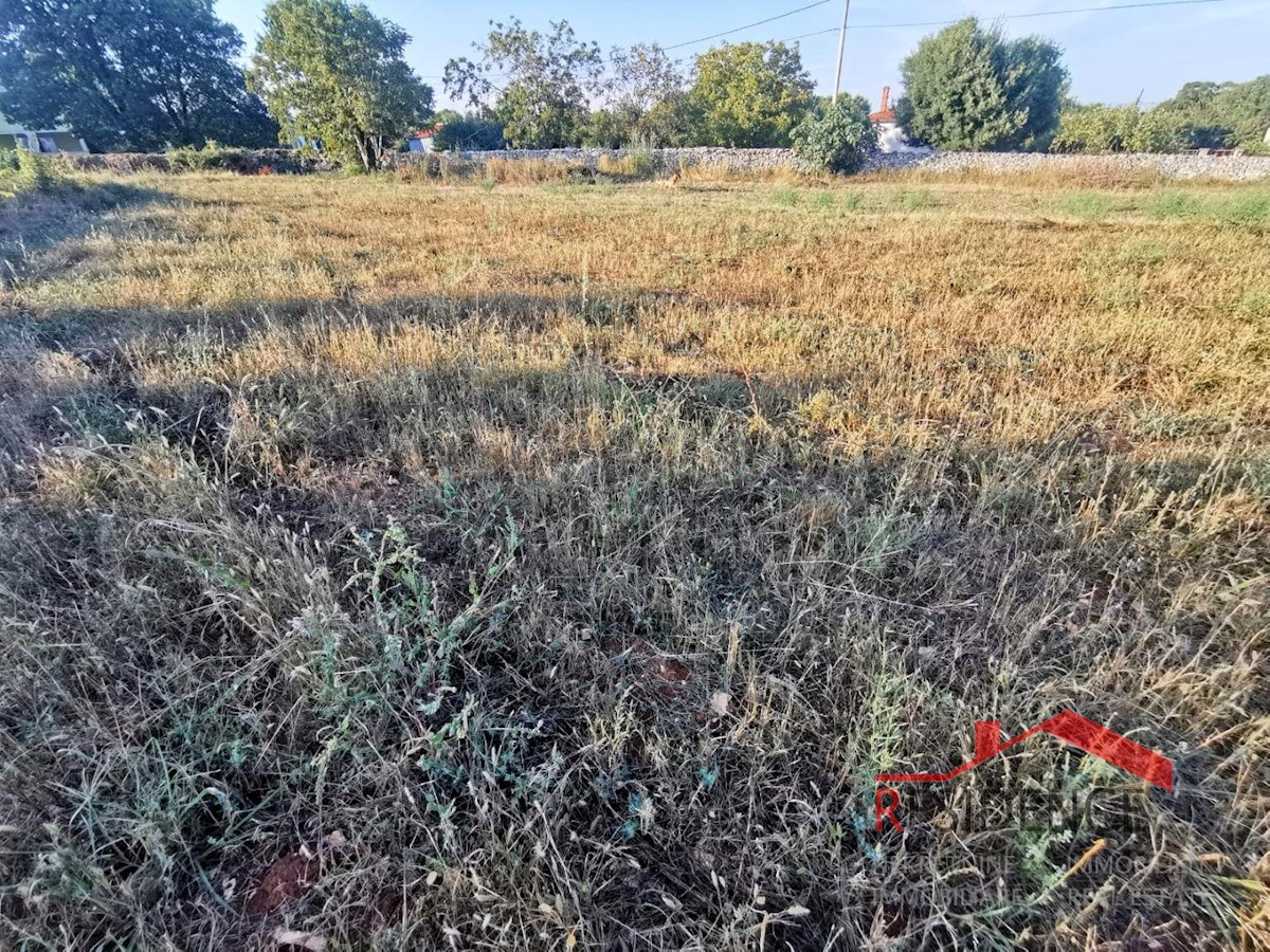 Land For sale - ISTARSKA BARBAN