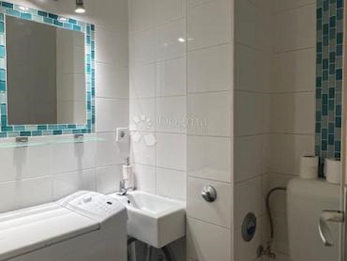 Flat For rent - PRIMORSKO-GORANSKA RIJEKA