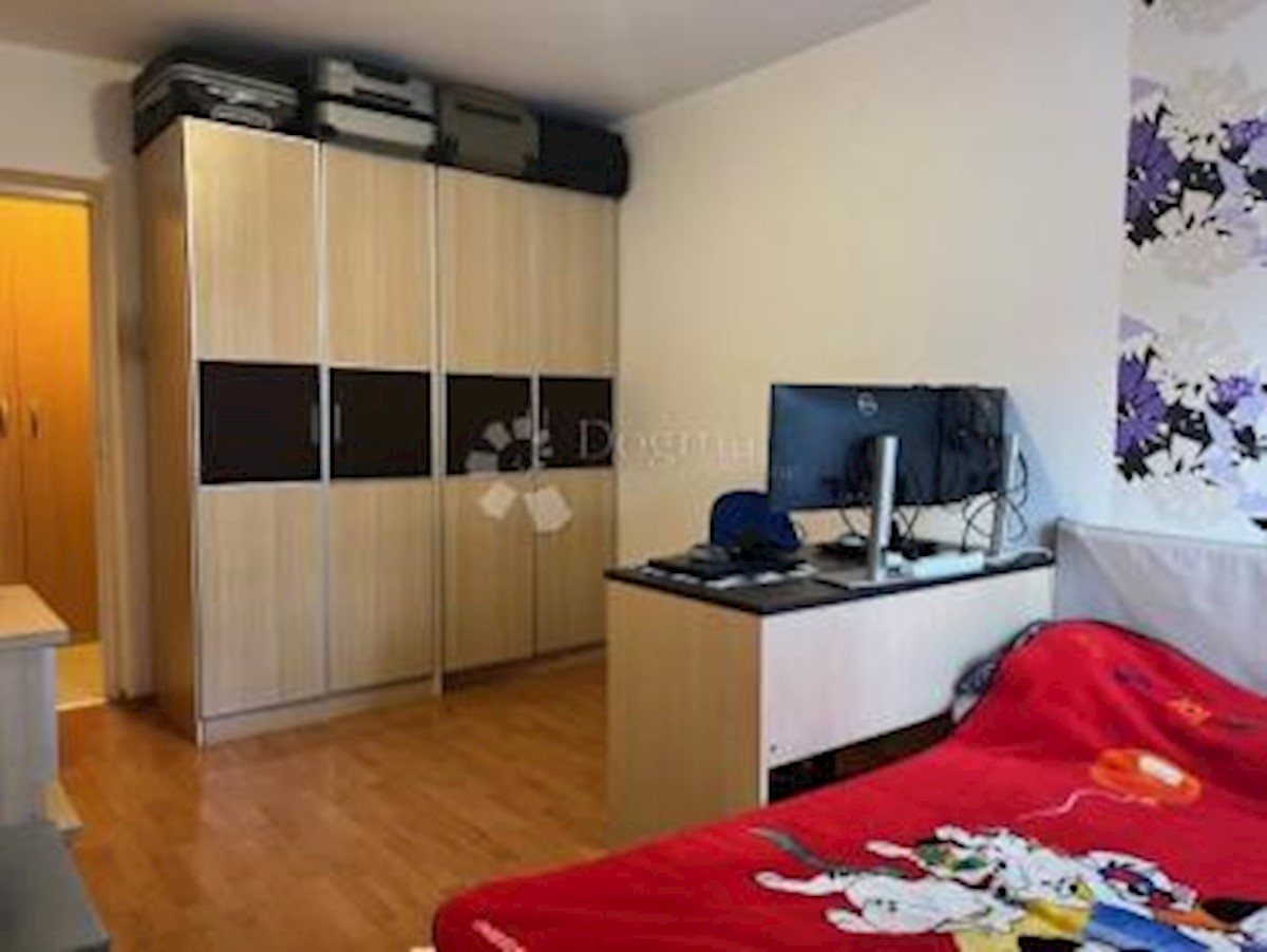 Flat For rent - PRIMORSKO-GORANSKA RIJEKA