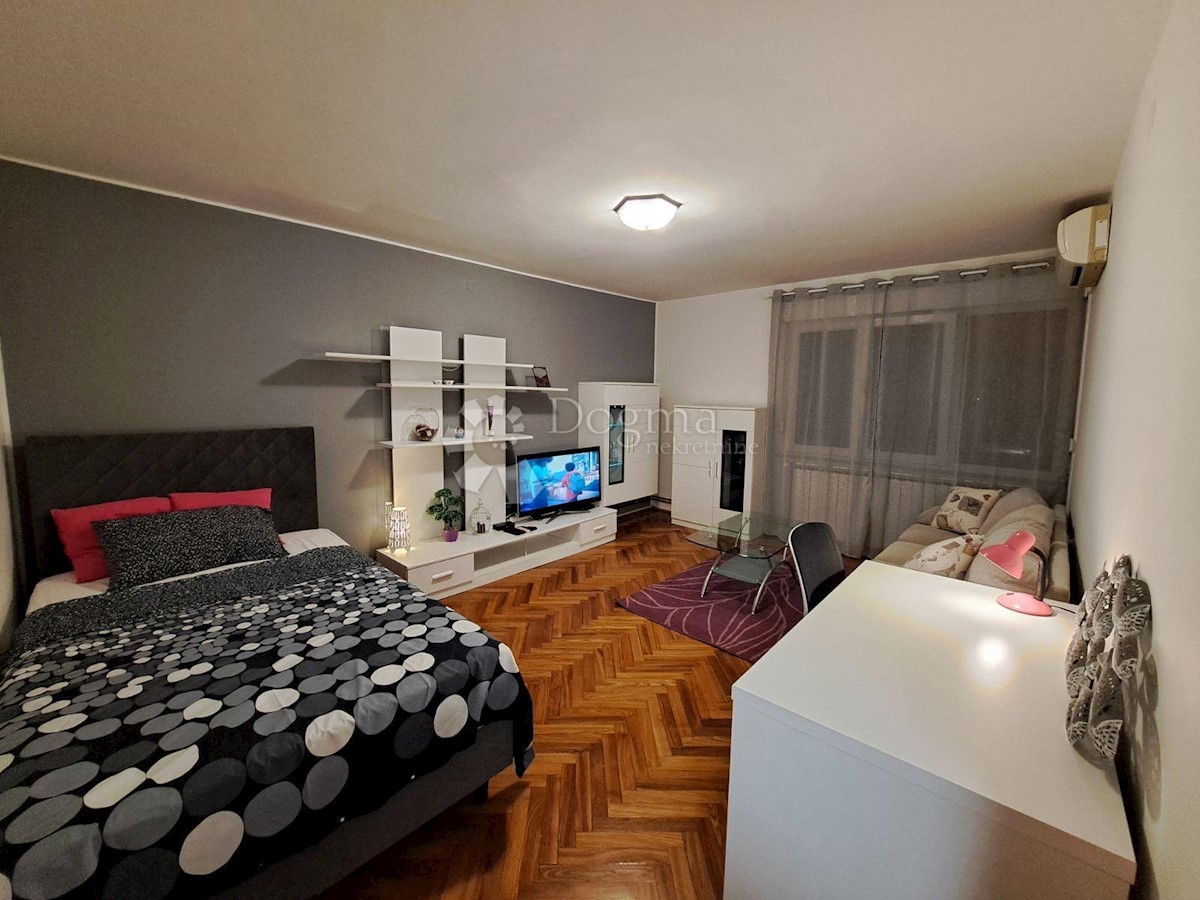 Appartement À louer - PRIMORSKO-GORANSKA RIJEKA