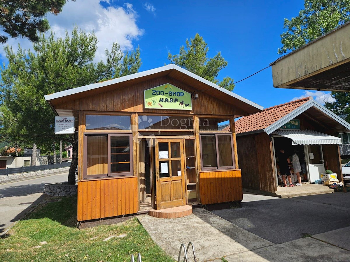 Business premises For rent - PRIMORSKO-GORANSKA JELENJE