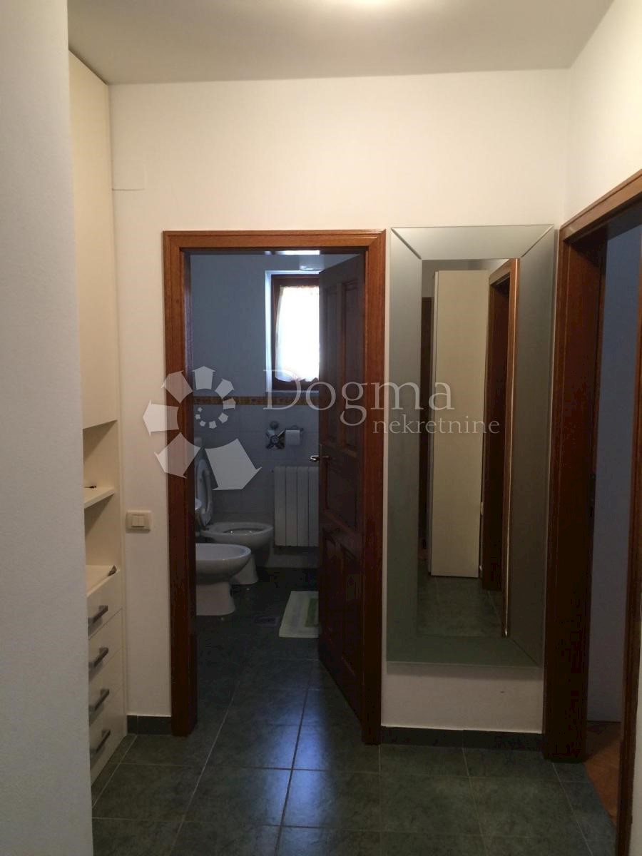 Flat For rent - PRIMORSKO-GORANSKA OPATIJA