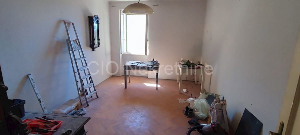 Flat For sale - SPLITSKO-DALMATINSKA SPLIT