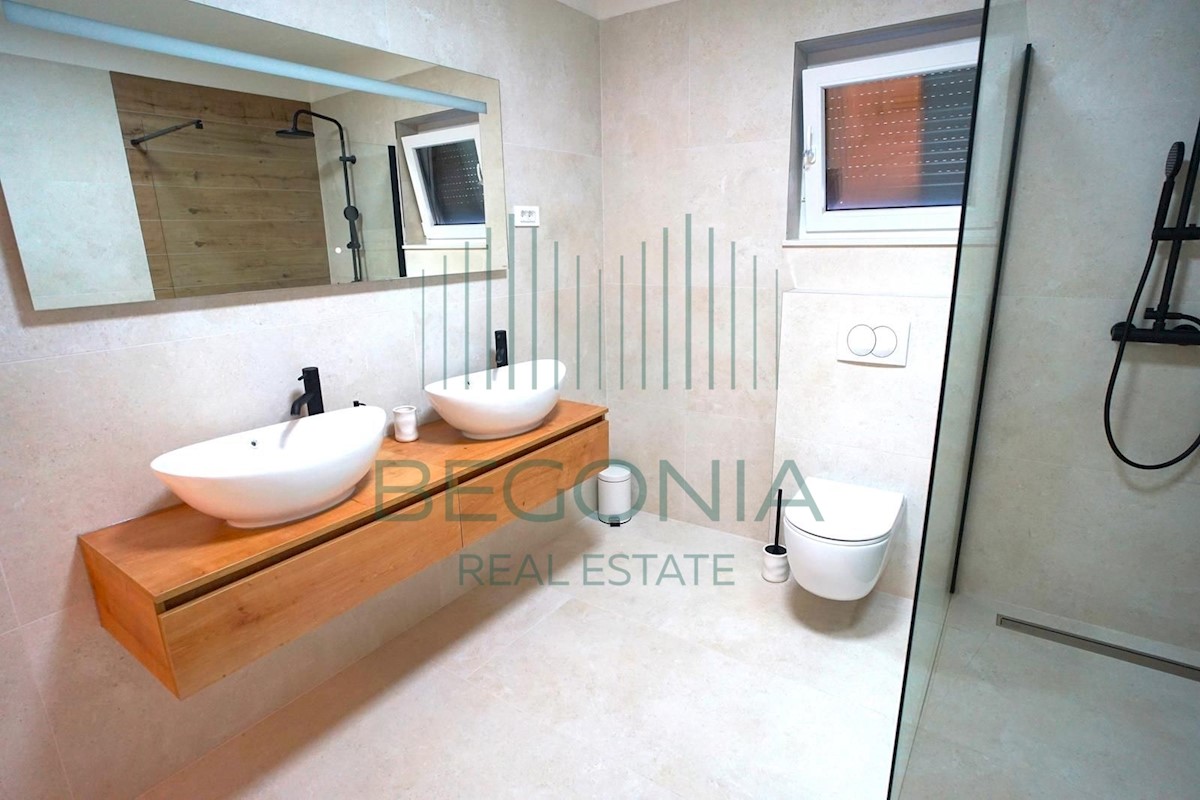 House For sale - ZADARSKA POLAČA