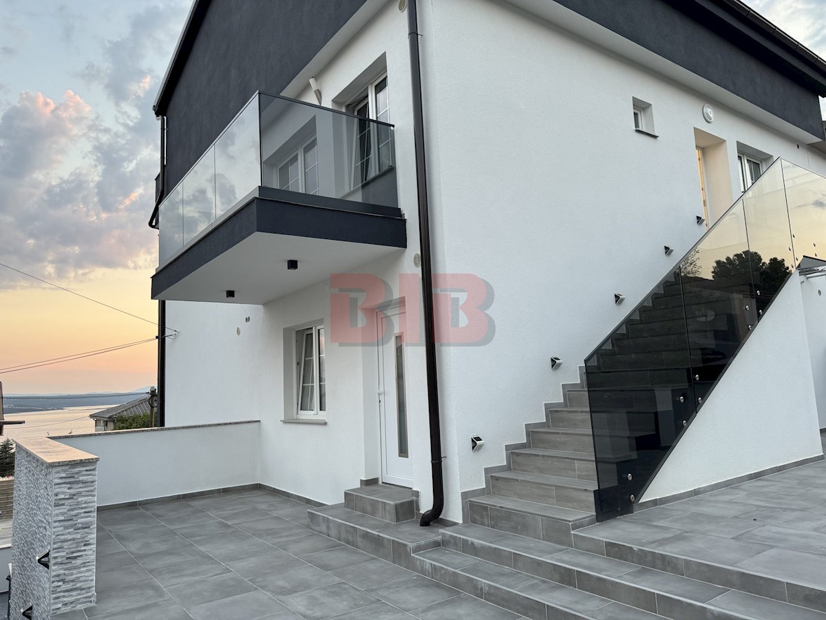 Stan Na prodaju - Primorsko-goranska Crikvenica - foto 1/8