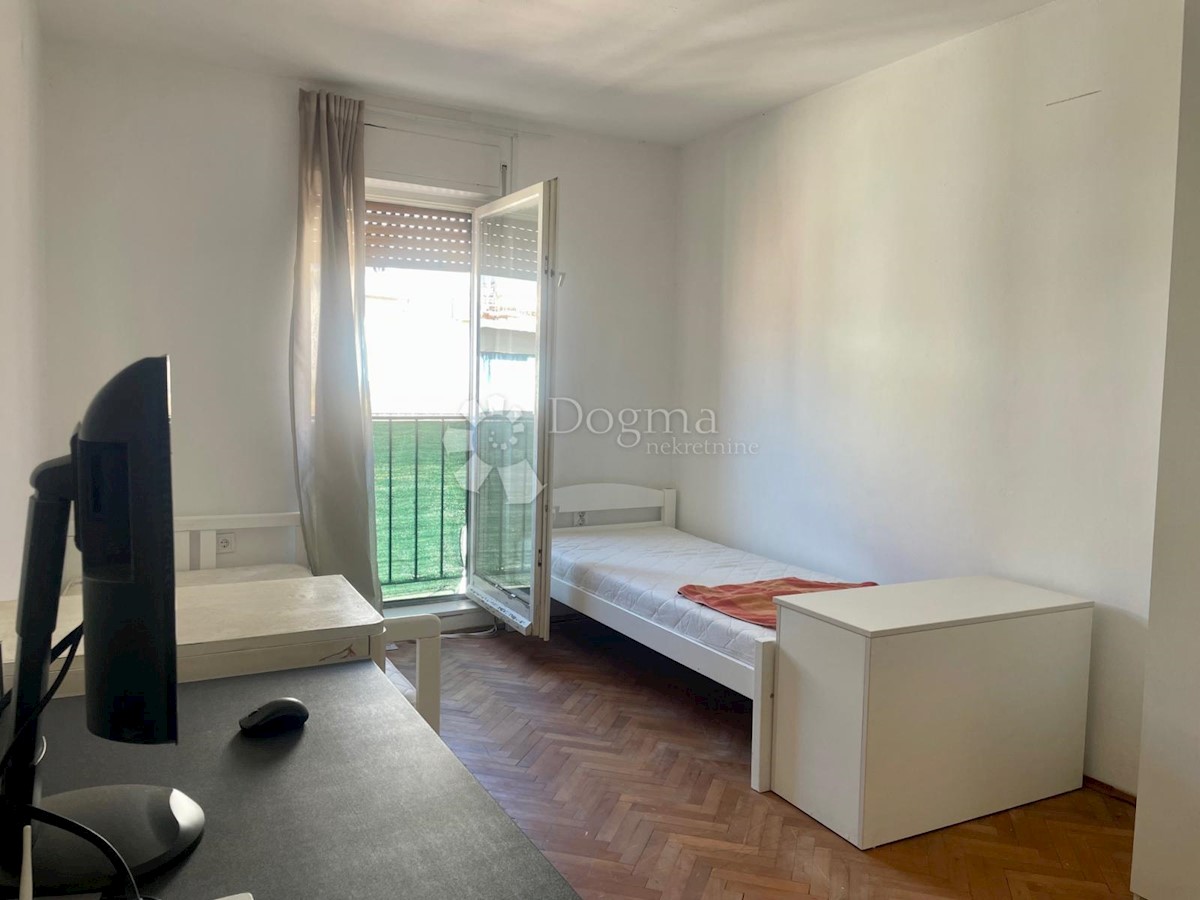 Flat For sale - ISTARSKA PULA