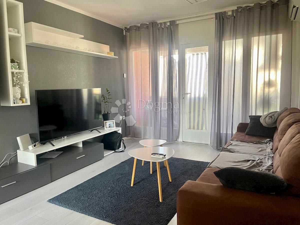 Flat For sale - ISTARSKA PULA