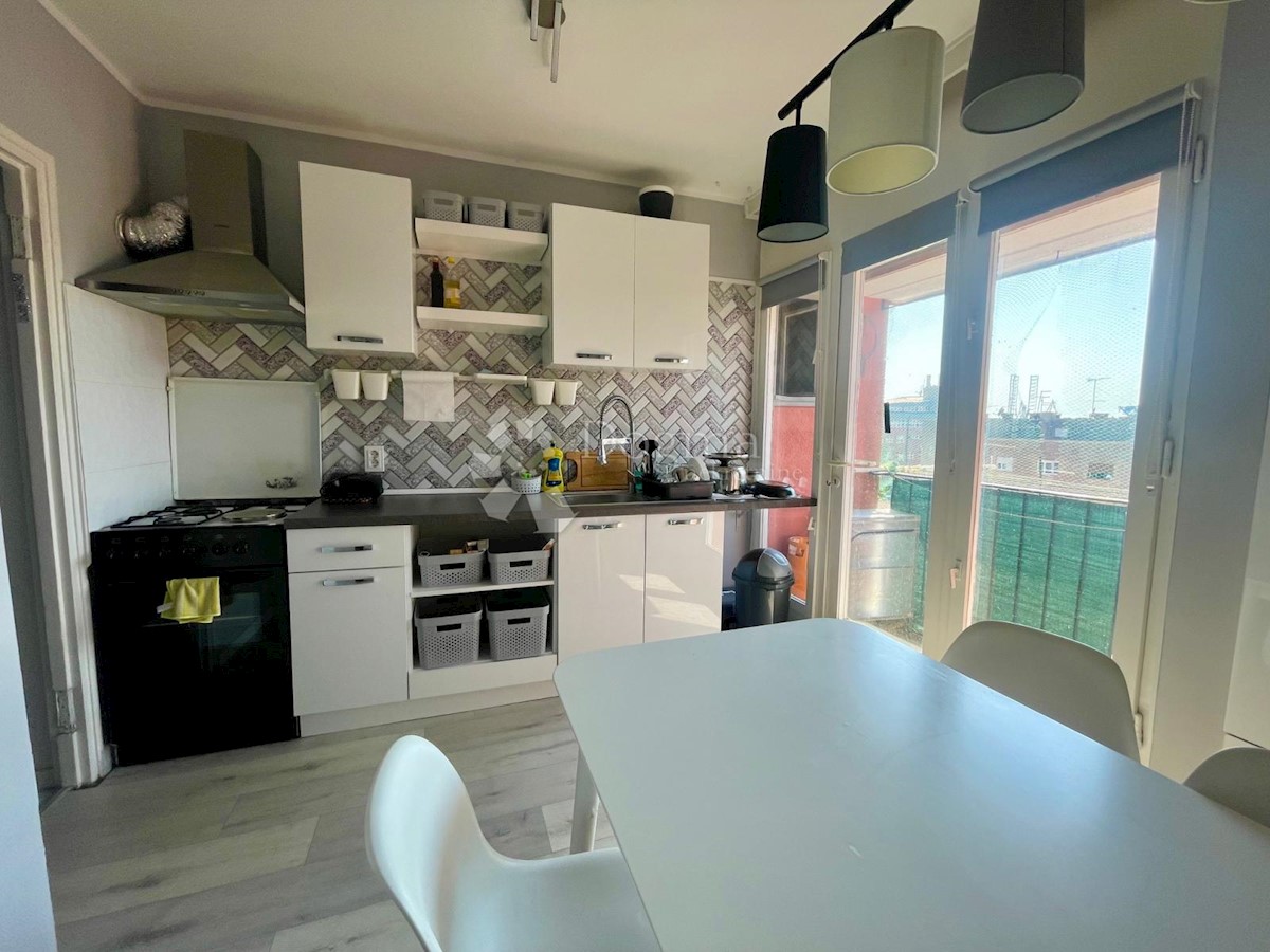 Flat For sale - ISTARSKA PULA