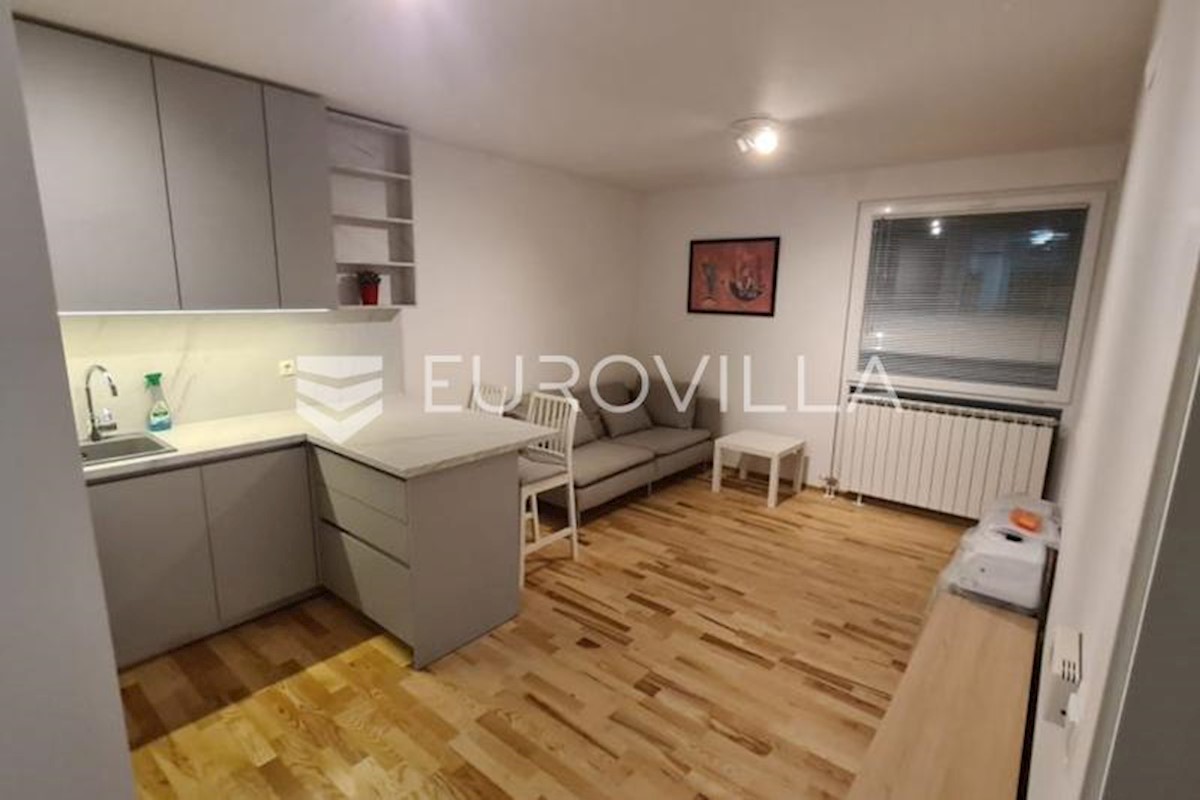 Apartmán Na predaj - PRIMORSKO-GORANSKA RIJEKA