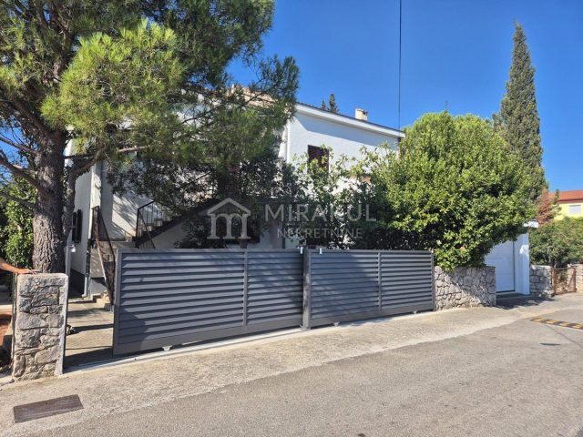 Appartement à vendre 194 m² – Pirovac