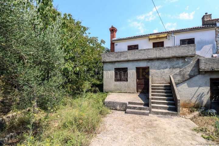 Kuća na prodaju 79 m² – Šilo