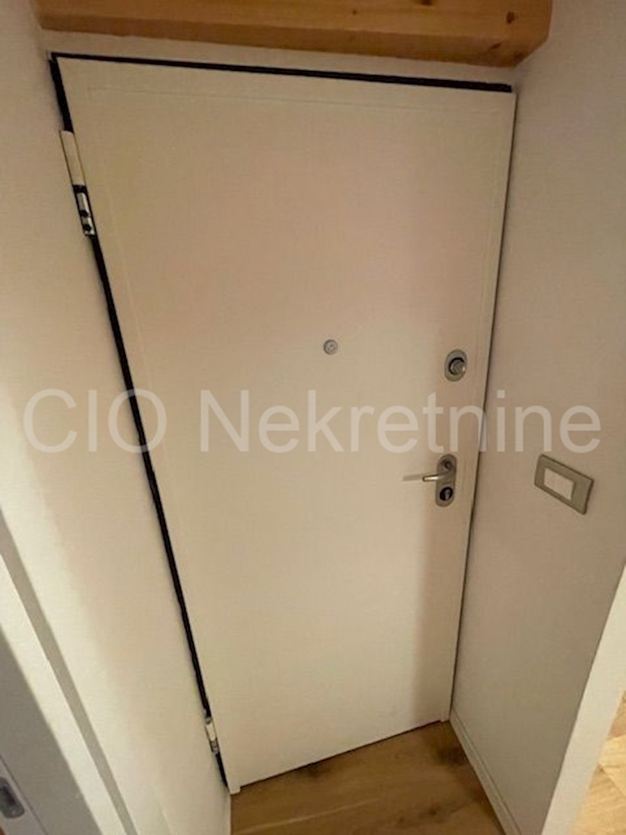 Flat For sale - SPLITSKO-DALMATINSKA SPLIT