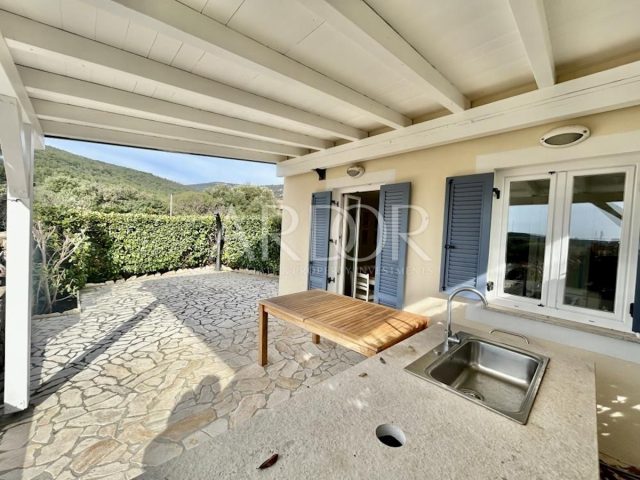 Apartmán na predaj 150 m² – Martinšćica
