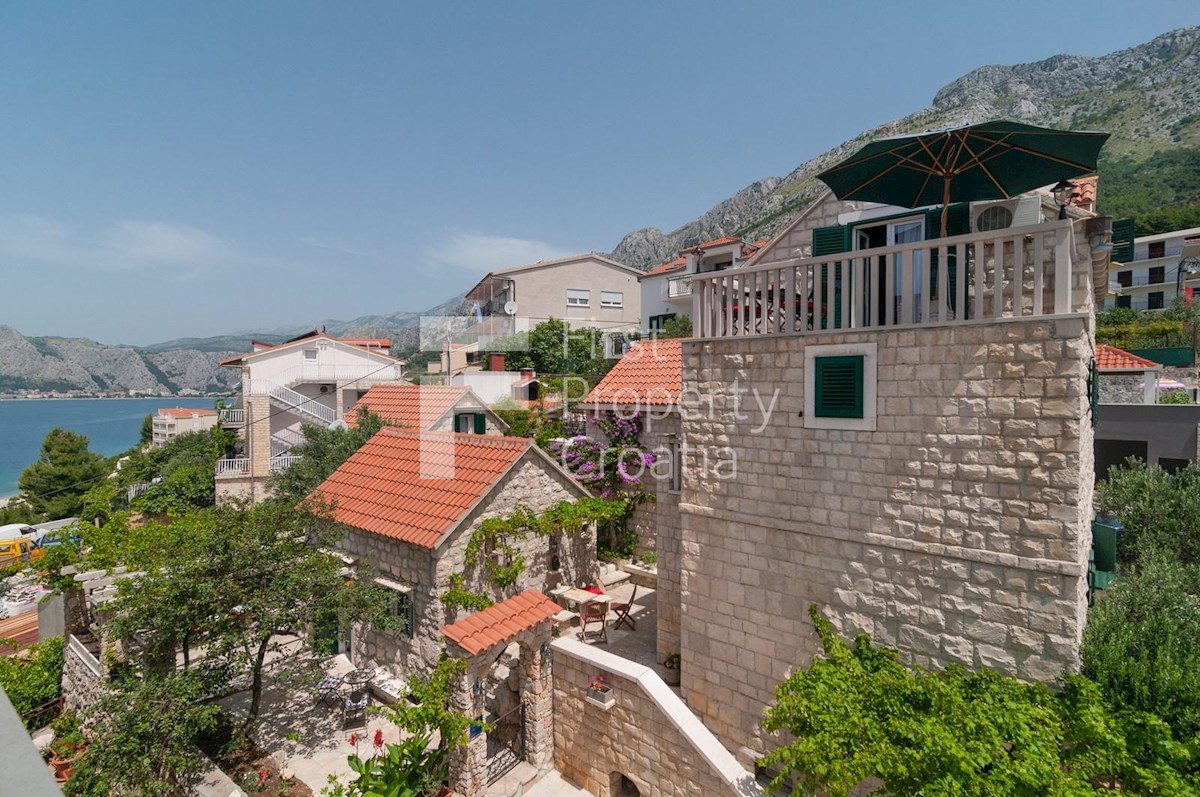 Maison À vendre - SPLITSKO-DALMATINSKA OMIŠ