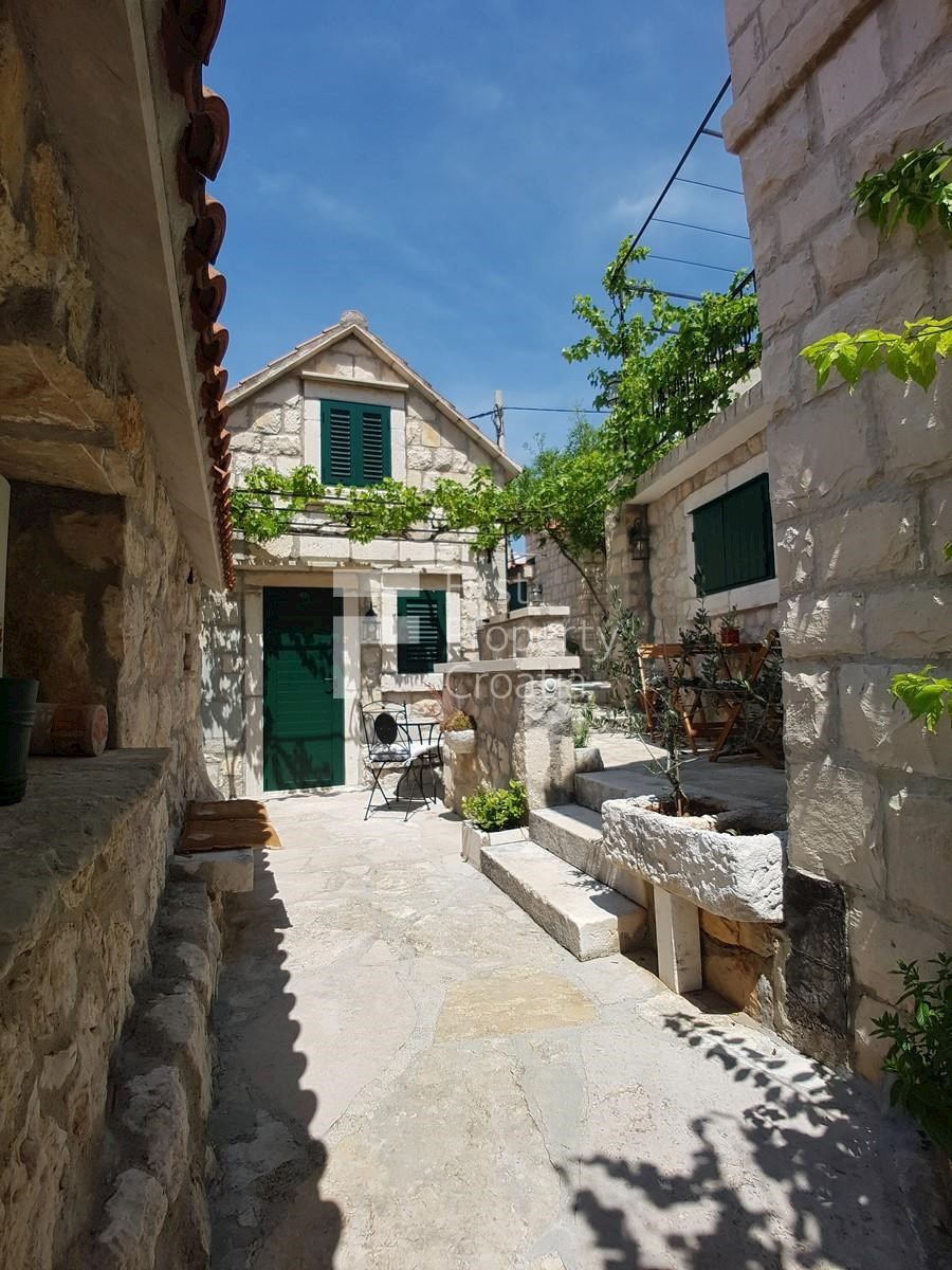 Maison À vendre - SPLITSKO-DALMATINSKA OMIŠ