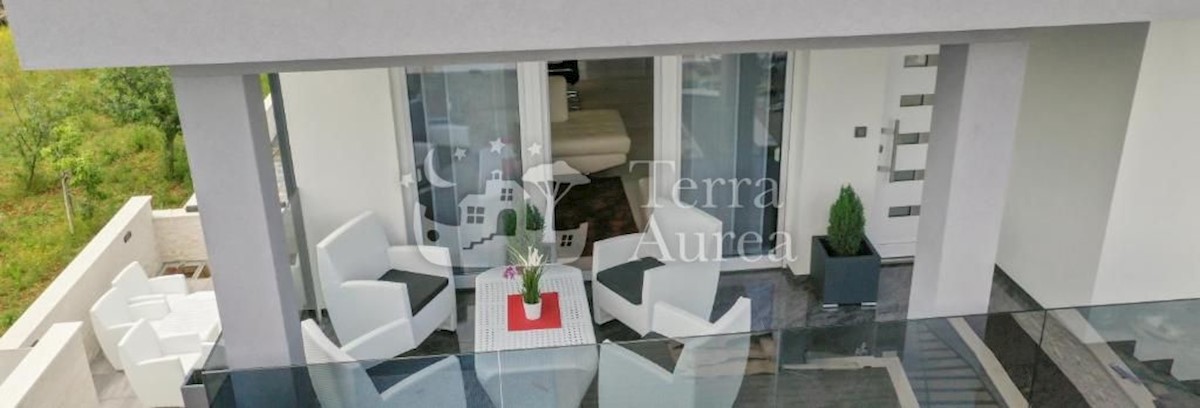 Casa In vendita - PRIMORSKO-GORANSKA KRK