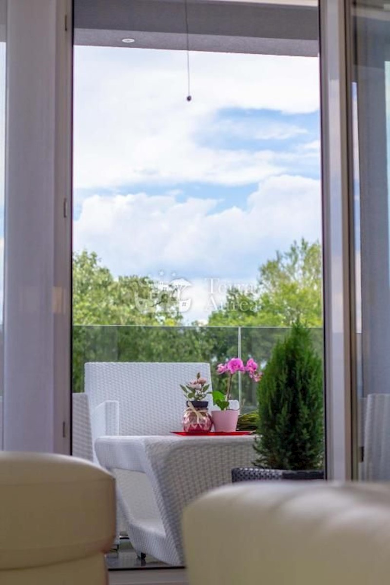 Casa In vendita - PRIMORSKO-GORANSKA KRK