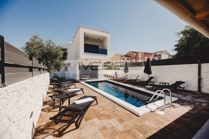 Hiša Naprodaj - Šibensko-kninska Vodice - foto 5/32