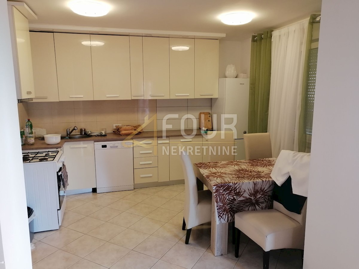 Apartmán K pronájmu - PRIMORSKO-GORANSKA RIJEKA