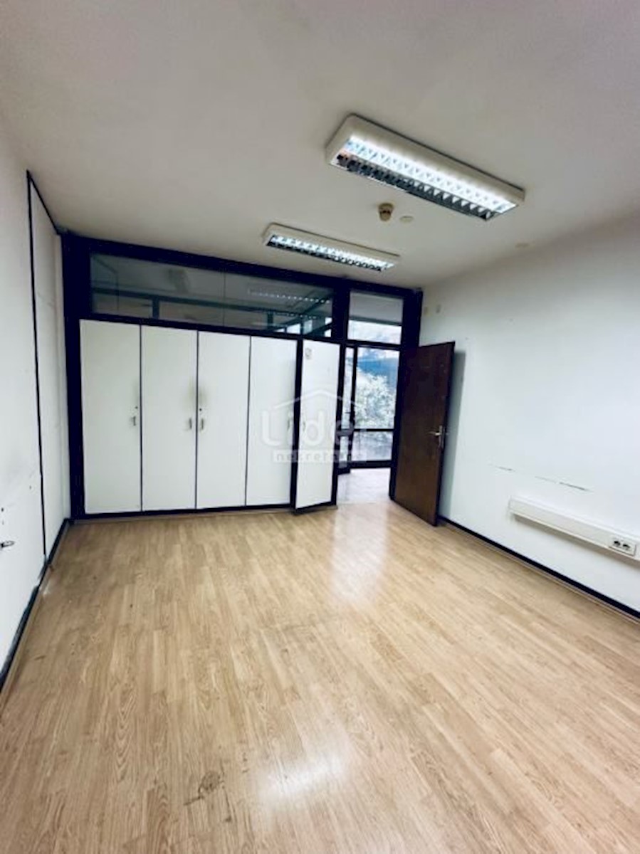 Poslovni prostori Za najem - Primorsko-goranska Rijeka - foto 2/10