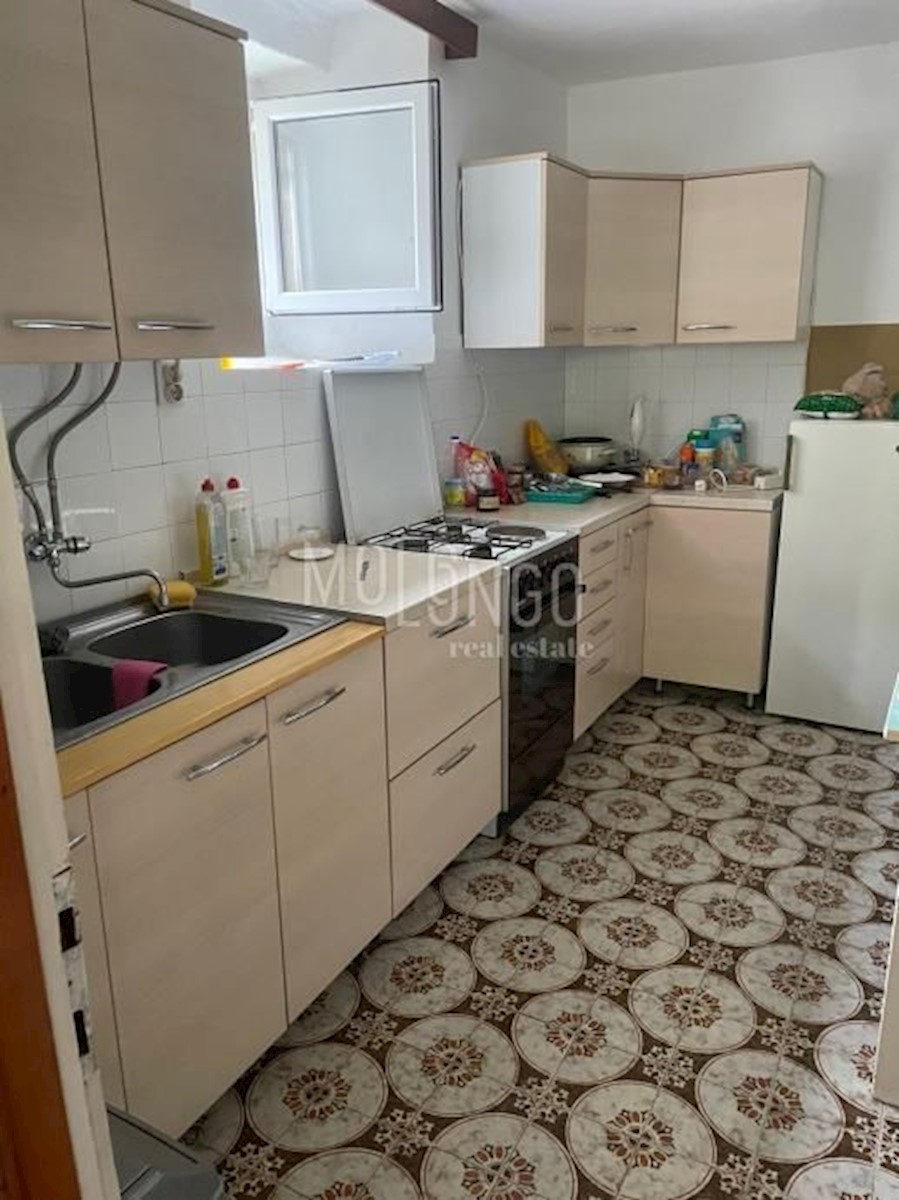 Kuća Na prodaju - PRIMORSKO-GORANSKA VINODOLSKA OPĆINA