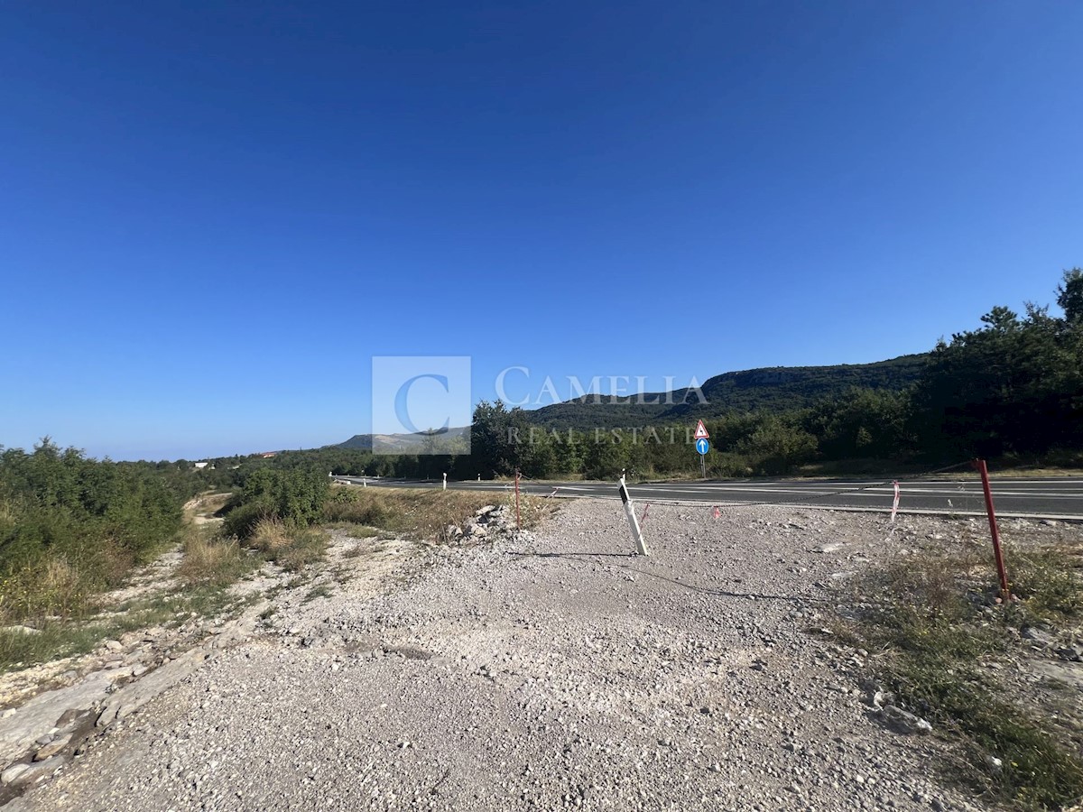 Parcela Naprodaj - ISTARSKA Buzet