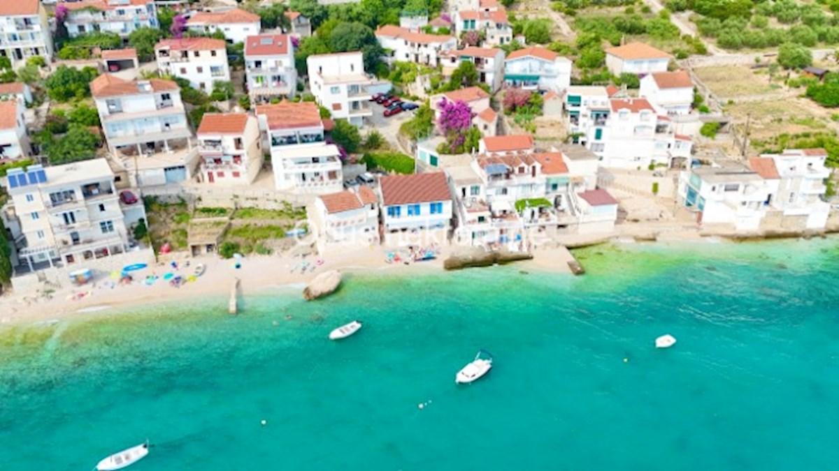 Kuća Na prodaju - SPLITSKO-DALMATINSKA GRADAC