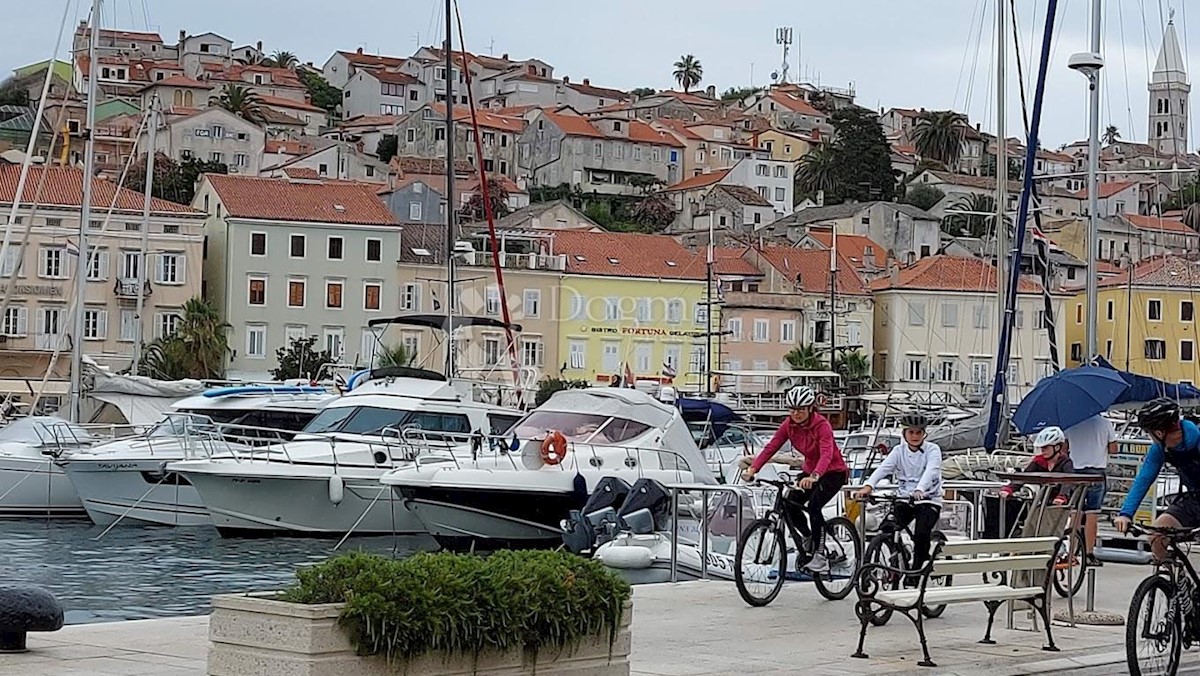 Komerční K pronájmu VELI LOŠINJ