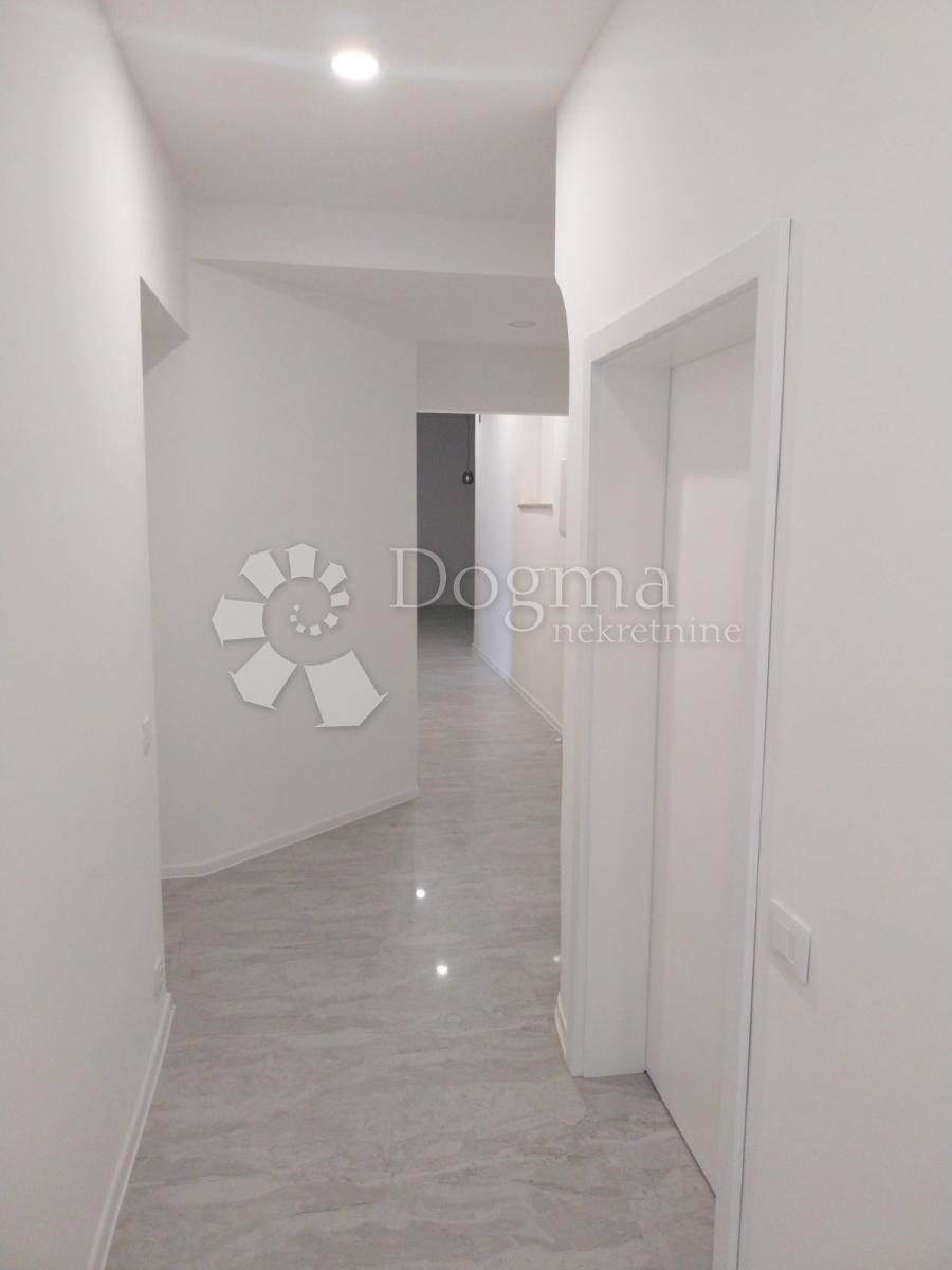 Stan Na prodaju - PRIMORSKO-GORANSKA OPATIJA