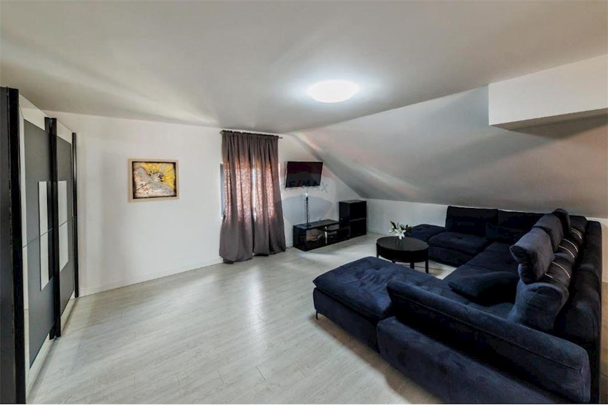 Apartment Zu vermieten - SPLITSKO-DALMATINSKA KAŠTELA