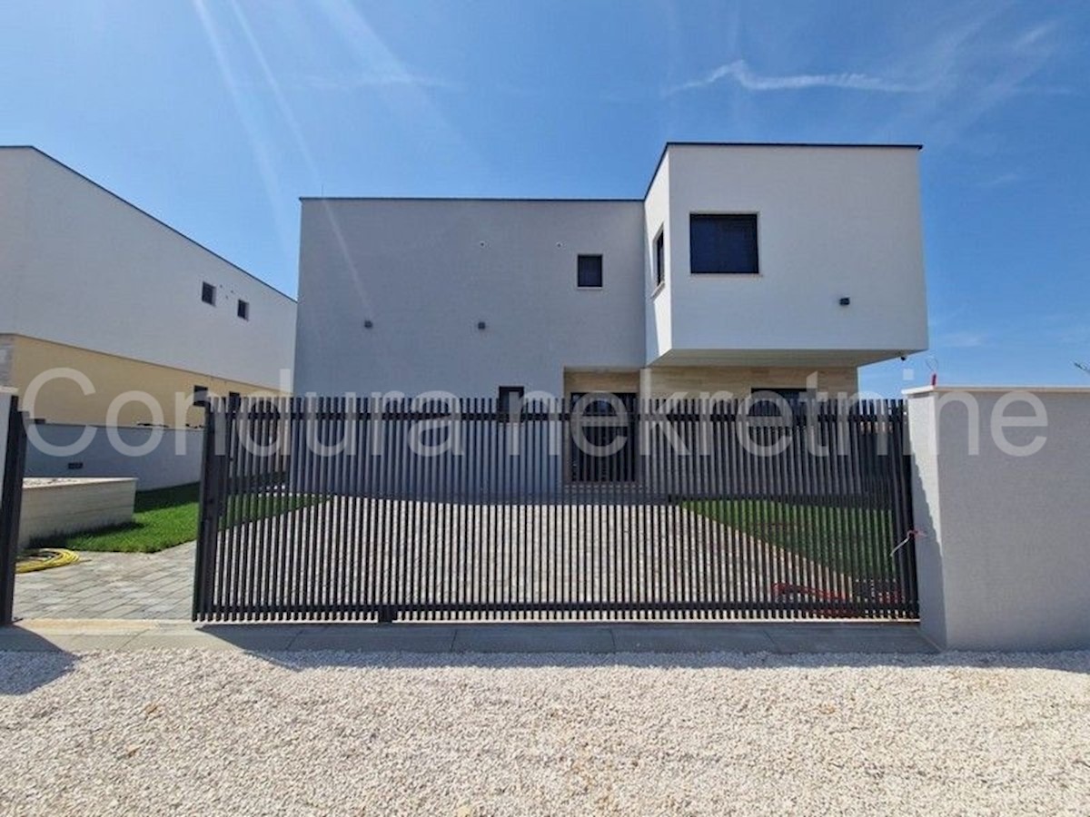 House For sale - ZADARSKA VIR
