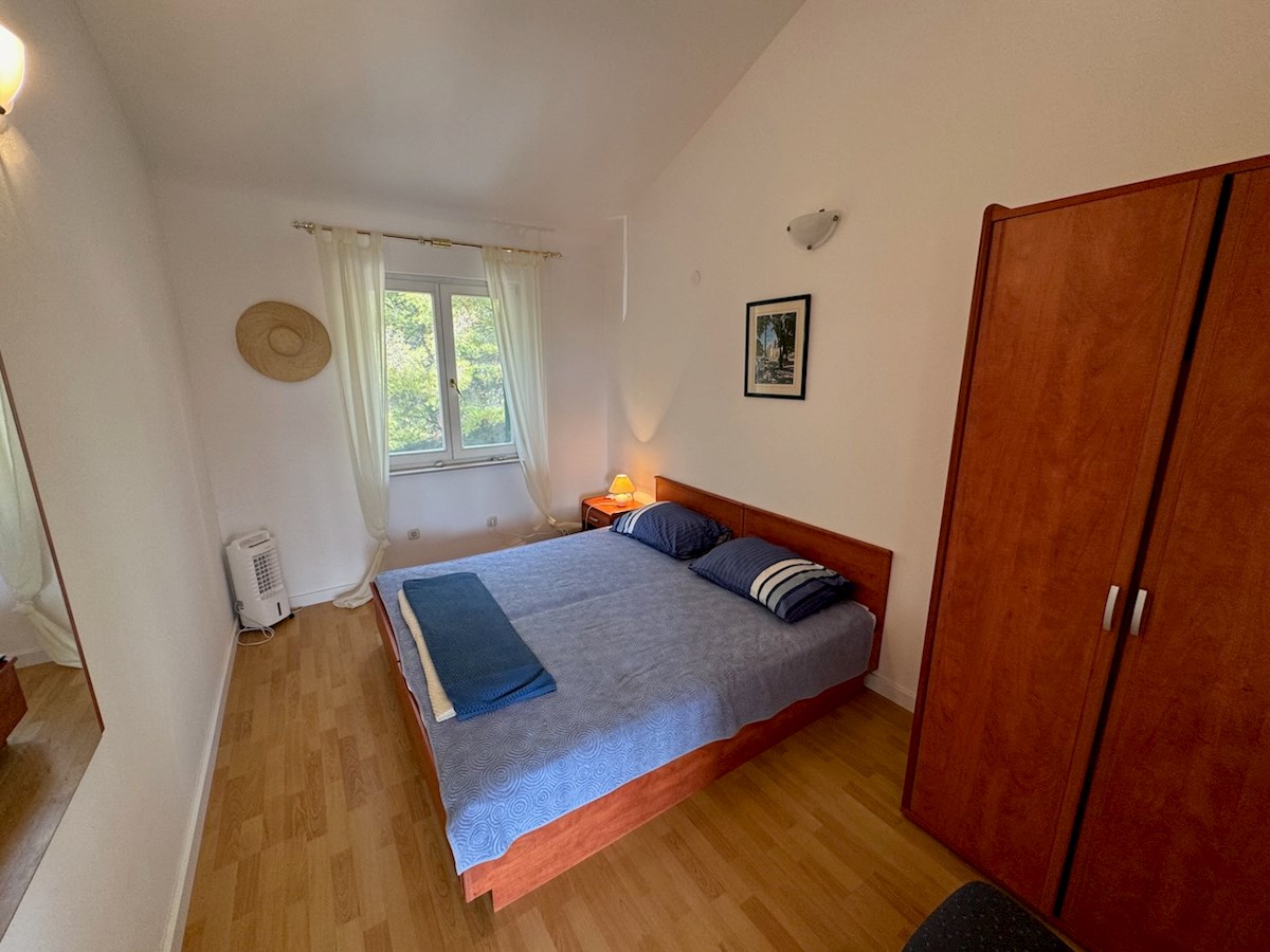 Apartma Na predaj - SPLITSKO-DALMATINSKA JELSA