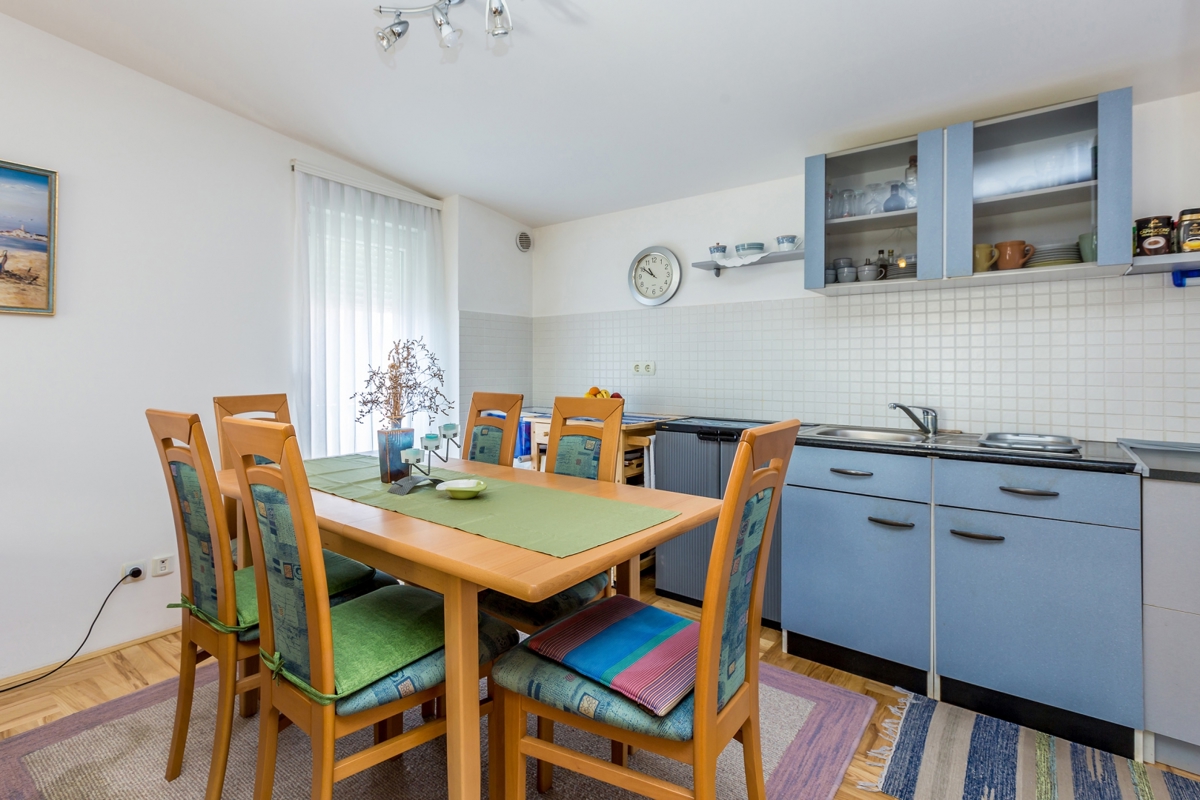 Flat For sale - PRIMORSKO-GORANSKA KRK