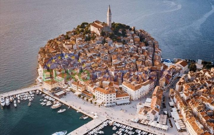 Poslovni prostori na predaj 100 m² – Rovinj