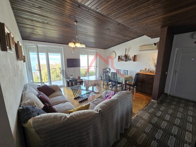 Apartmán Na predaj - Primorsko-goranska Crikvenica - foto 2/19
