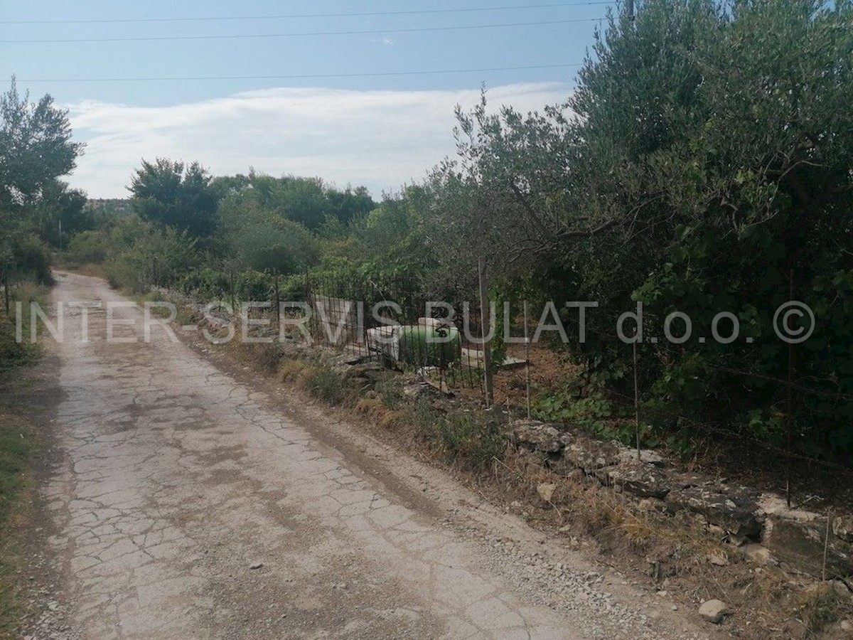 Land For sale - ŠIBENSKO-KNINSKA ŠIBENIK