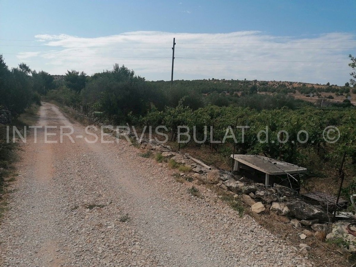 Terrain À vendre - ŠIBENSKO-KNINSKA ŠIBENIK