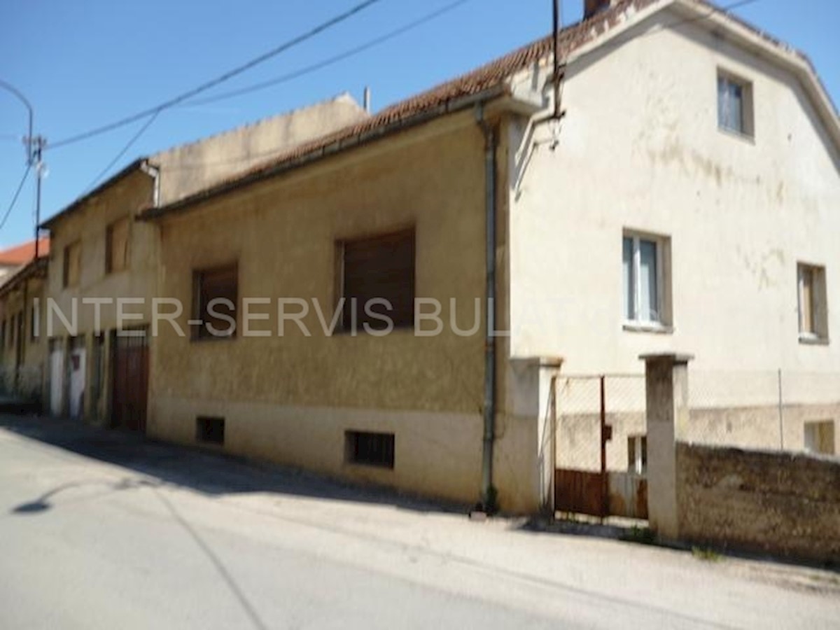 House For sale - ŠIBENSKO-KNINSKA KNIN