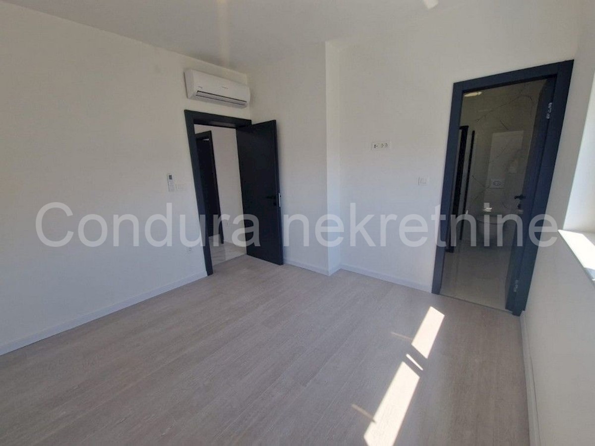 Casa In vendita - ZADARSKA VIR