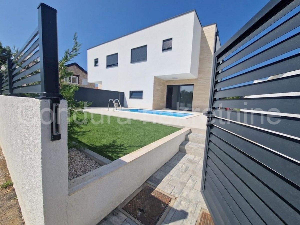 Casa In vendita - ZADARSKA VIR